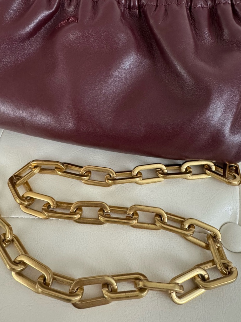 Zadig & Voltaire Rockyssime Burgundy Leather Shoulder Bag with Gold Chain - Picture 9 of 17